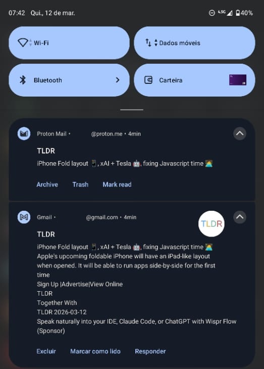 Screenshot showing one notification from Proton Mail and another from Gmail with the same e-mail title, but the Gmail one showing the first few lines of the e-mail